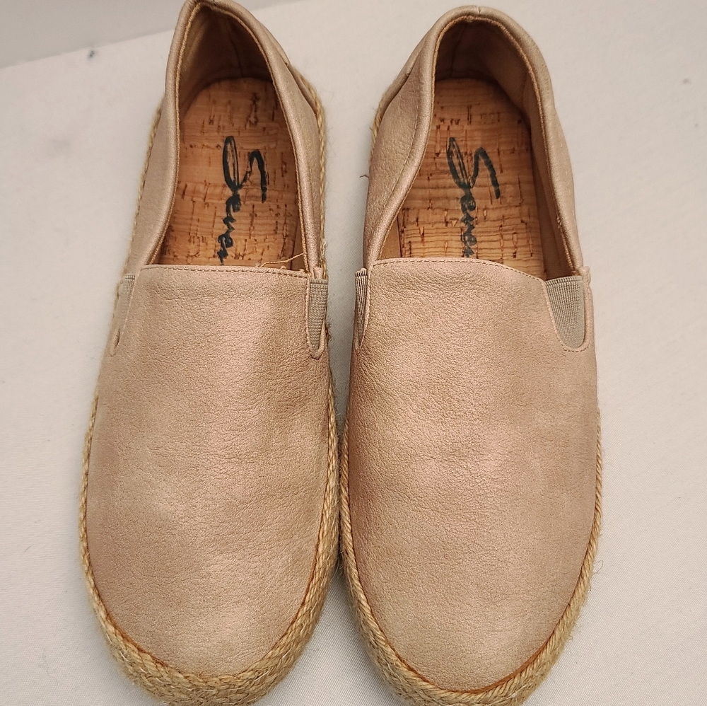 Seven 7 espadrille loafers slip on champagne color